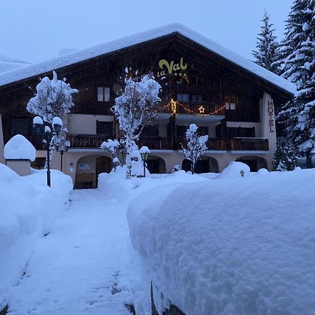 Hotel B&B Casa La Val Sedrun Eksteriør billede